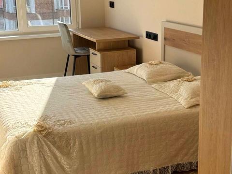 квартира за адресою Степана Бандери вул., 77-Б