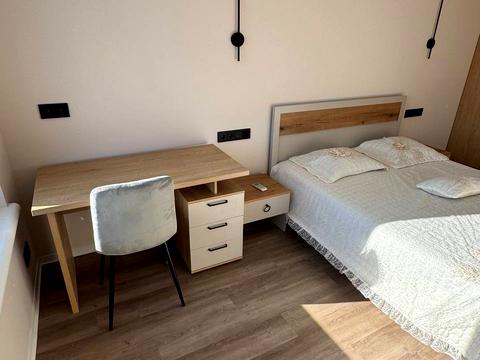 квартира за адресою Степана Бандери вул., 77-Б