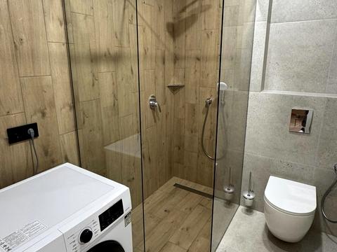 квартира за адресою Степана Бандери вул., 77-Б