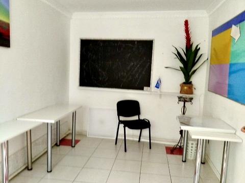 комерційна за адресою Зелена вул., 32