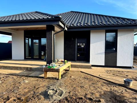 будинок за адресою с. Тарасівка, весняна