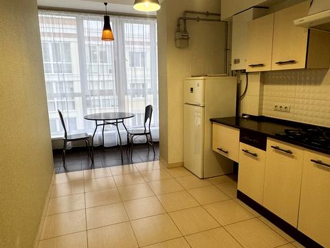 квартира за адресою Миколи Сингаївського вул. (Ново-Оскольська), 1-М