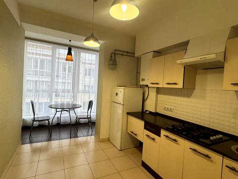 квартира за адресою Миколи Сингаївського вул. (Ново-Оскольська), 1-М