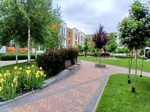 квартира за адресою Наталії Околітенко вул. (Ломоносова), 79