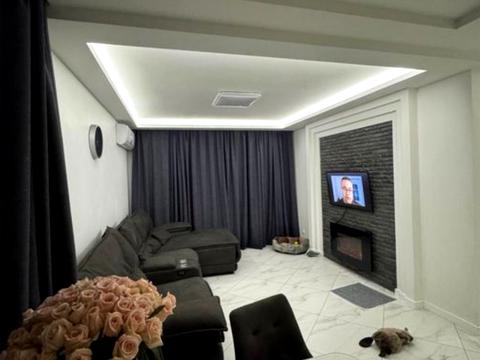 квартира за адресою Слави бульв., 2-А