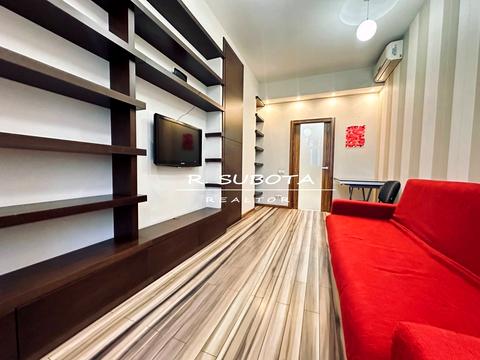 квартира за адресою Дніпро, Дмитра Яворницького просп. (Карла Маркса), 5