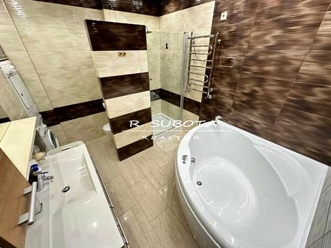 квартира за адресою Дніпро, Дмитра Яворницького просп. (Карла Маркса), 5