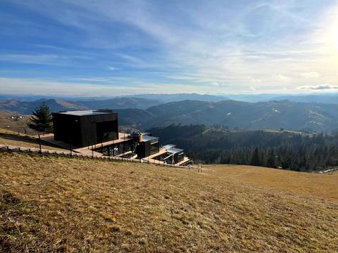 будинок за адресою Гуцульського Повстання вул., 8