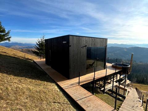 будинок за адресою Гуцульського Повстання вул., 8