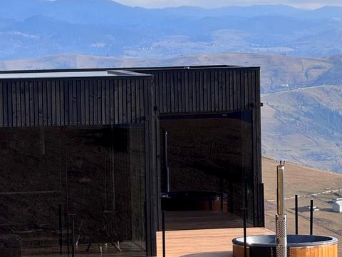 будинок за адресою Гуцульського Повстання вул., 8