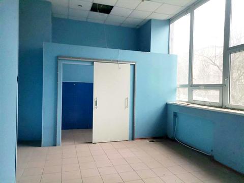 комерційна за адресою Центральний бульв., 25