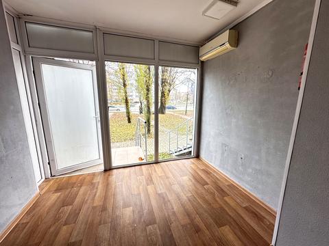 комерційна за адресою Дніпро, Героїв просп., 12