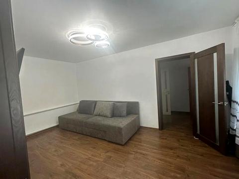 будинок за адресою Сухомлинського