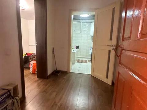 будинок за адресою Сухомлинського