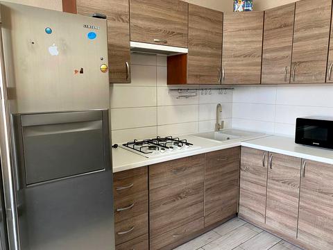 квартира за адресою Високовольтна вул., 14-Д