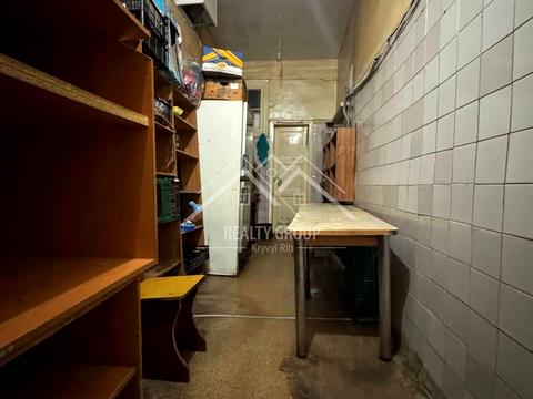 комерційна за адресою Мартіна Шимановського вул. (Комуністична), 17