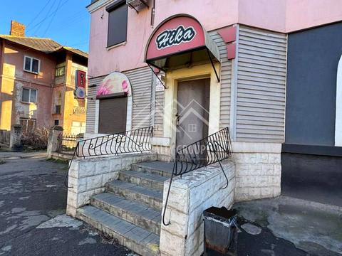 комерційна за адресою Мартіна Шимановського вул. (Комуністична), 17