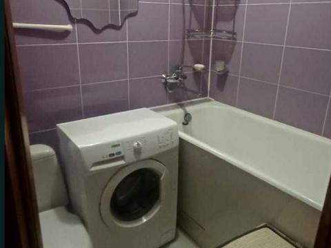 квартира за адресою Кам'янецька вул., 105