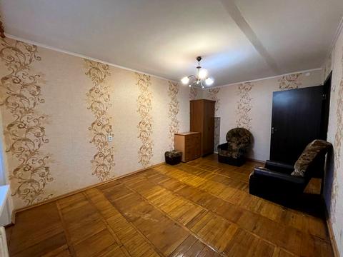 квартира за адресою Мистецька вул. (Землячки), 11