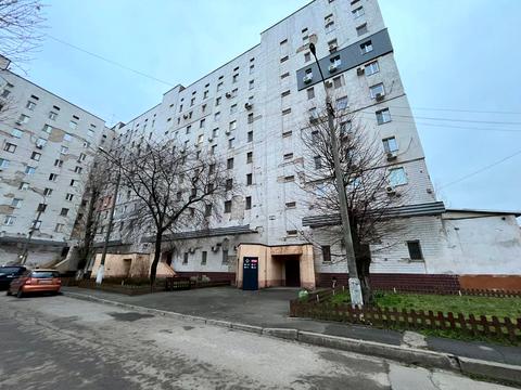 квартира за адресою Мистецька вул. (Землячки), 11