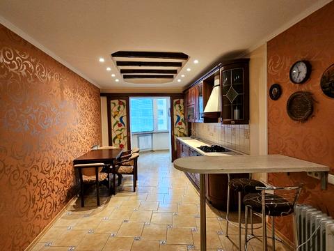 квартира за адресою Євгена Чикаленка вул., 59в/1