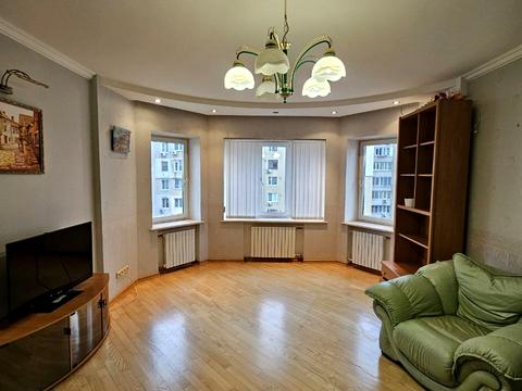 квартира за адресою Євгена Чикаленка вул., 59в/1