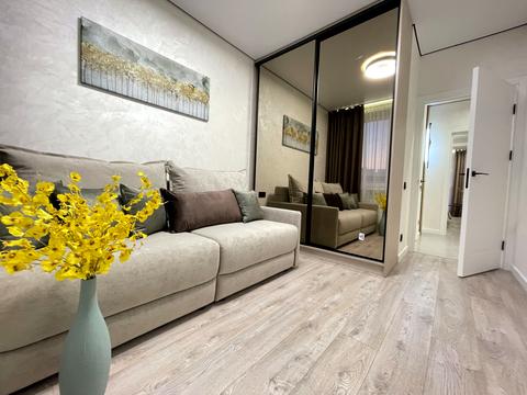 квартира за адресою Мартинова просп., (вул. Радісна, 6)