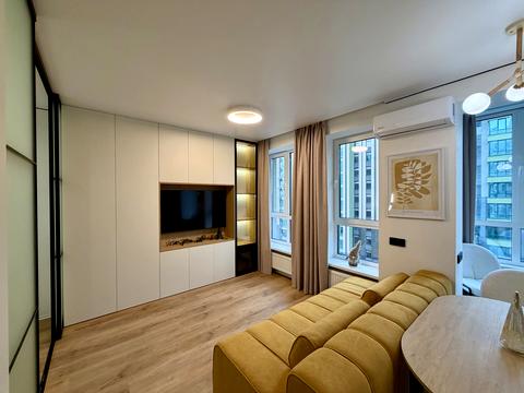 квартира за адресою Щаслива вул., (Будинок 14/2)