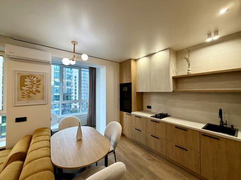 квартира за адресою Щаслива вул., (Будинок 14/2)