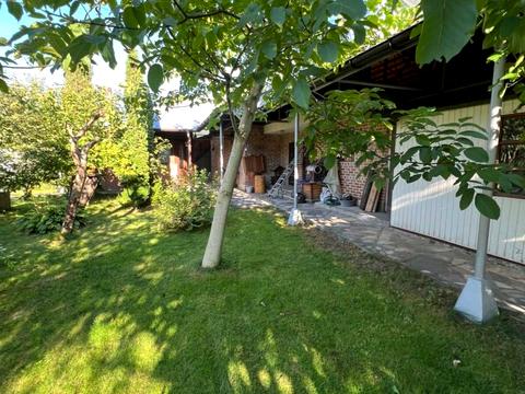 будинок за адресою Квітнева вул.