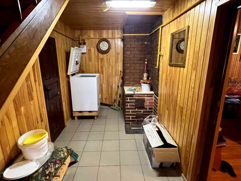 будинок за адресою Квітнева вул.