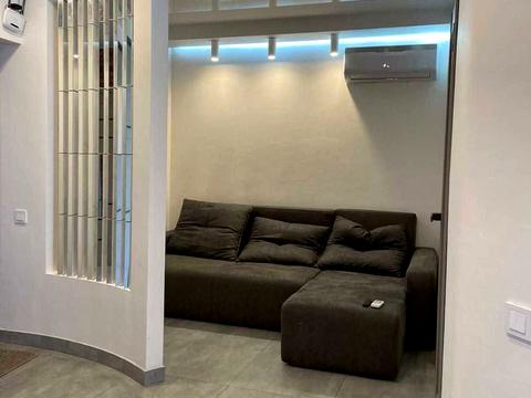 квартира за адресою Незалежності вул. (Титова), 17-А