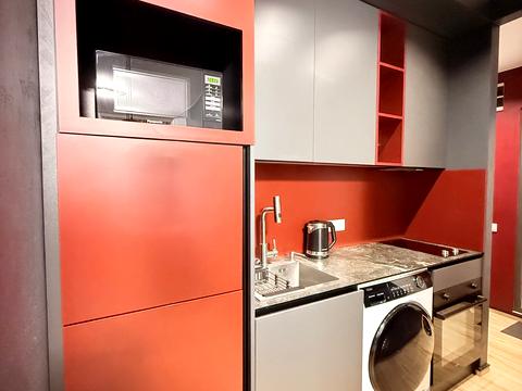 квартира за адресою Євгена Чикаленка вул. (Аржанова), 3