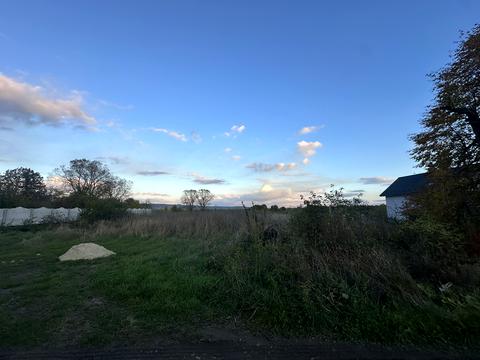 участок по адресу 