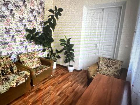 будинок за адресою Вуглегірська вул.