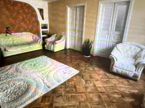 будинок за адресою Вуглегірська вул.