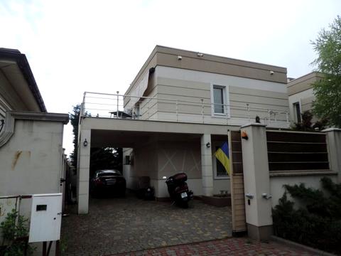 будинок за адресою Курортная, 8/1б