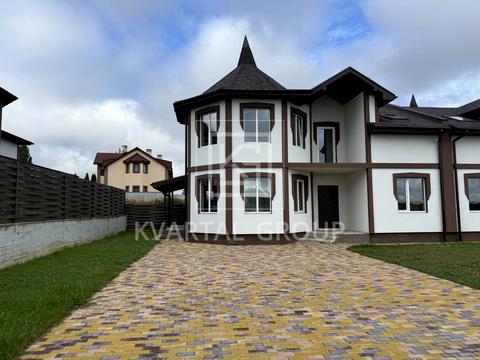 будинок за адресою с. Михайлівка-Рубежівка, Абрикосова, 1