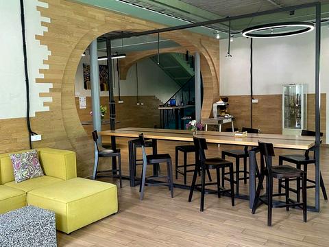 комерційна за адресою Шевченка, 22