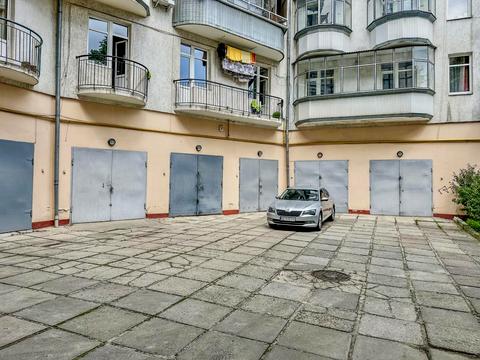 квартира за адресою Сергія Єфремова вул., 30