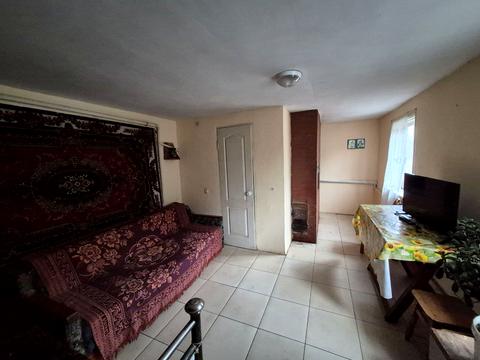 будинок за адресою Центральна