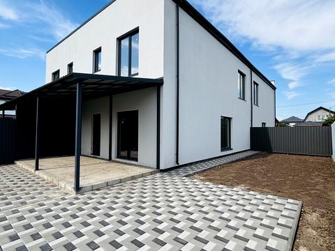 будинок за адресою провулок Трояндовий, 24