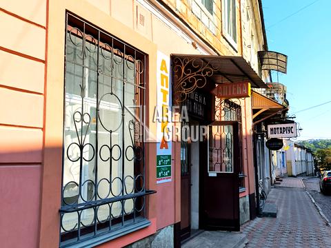 комерційна за адресою Кам'янець-Подільський, Зарванська вул., 16