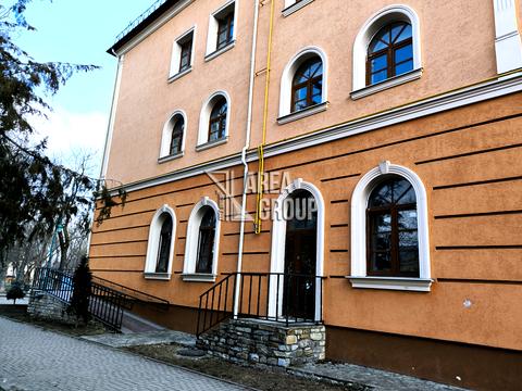 комерційна за адресою Польський Ринок пл., 4