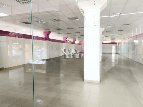 коммерческая по адресу Лесі Українки ул., 30