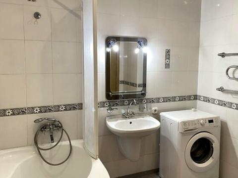 кімната за адресою Проспект яворницкого, 82