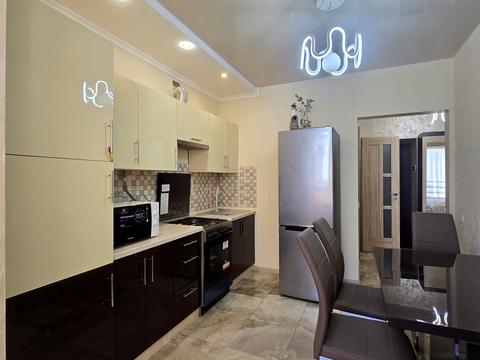 квартира за адресою Олександра Довженка вул., 21а