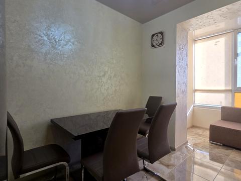 квартира за адресою Олександра Довженка вул., 21а