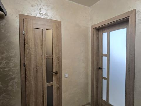 квартира за адресою Олександра Довженка вул., 21а