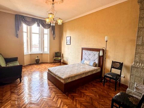 квартира по адресу Шептицких ул., 17